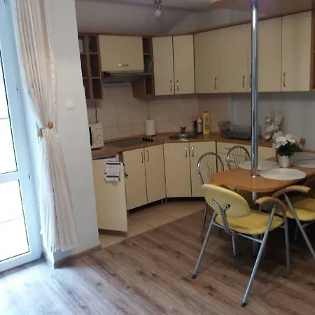 Apartament Blisko Plazy アパート *
